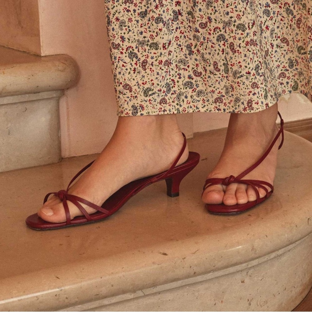 DOEN ALINA HEEL -- MERLOT NIB 38